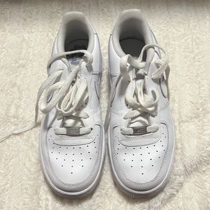 Nike Air Force 1s BOYS 5.5